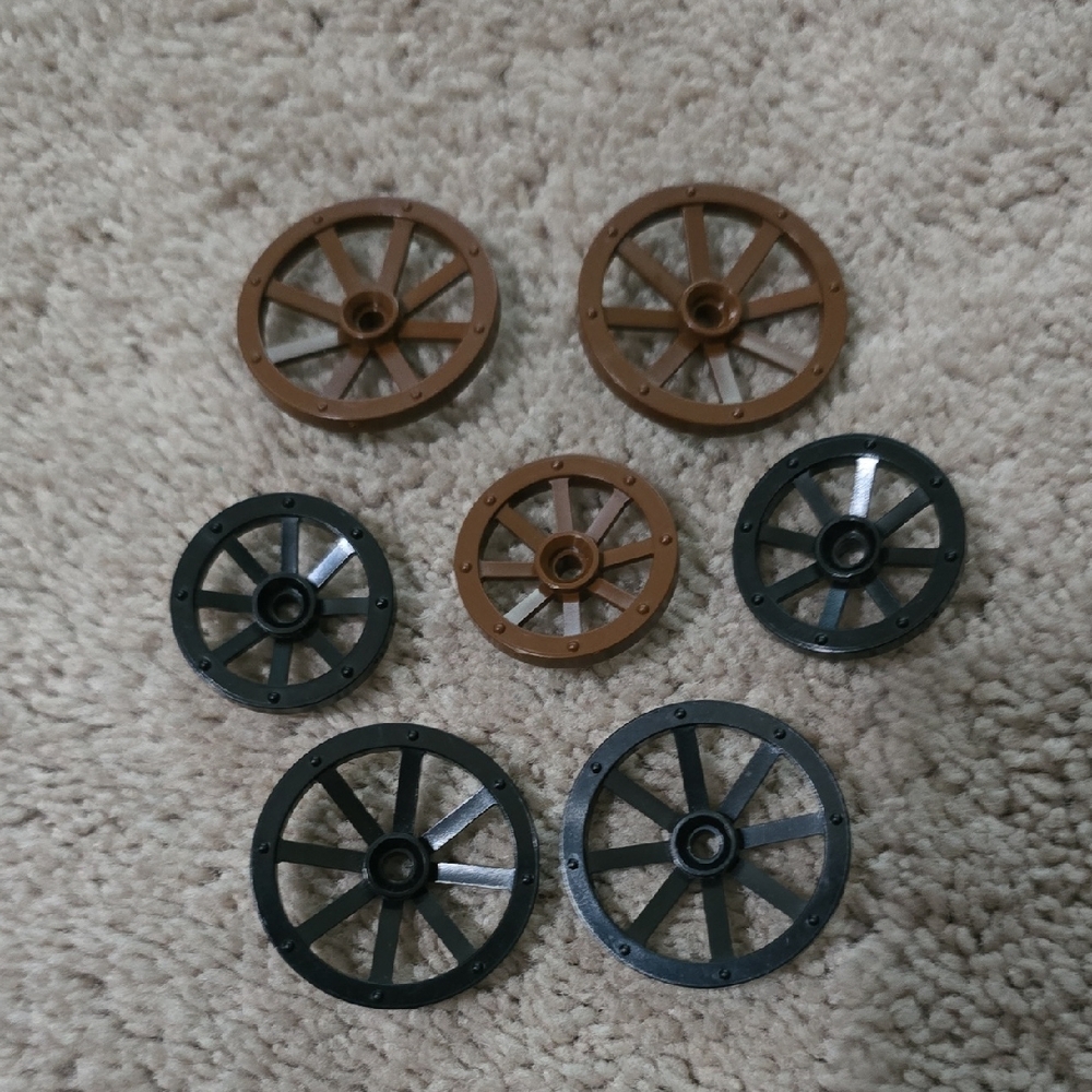 LEGO Vintage Set of Brown and Black Wagon Toy Wheels - Picture 1 of 4